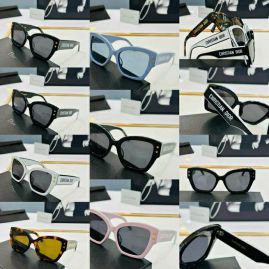 Picture of Dior Sunglasses _SKUfw57235010fw